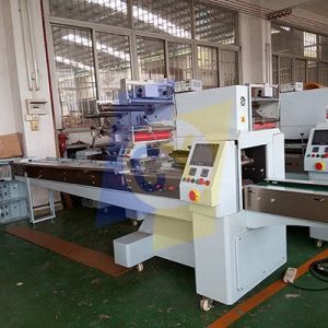 CY-450 Neuartige rotierende Multifunktions-Kissenverpackungsmaschine