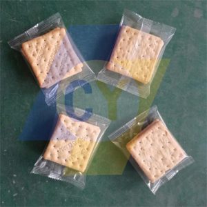 蚊取り線香・麺類・タオル横流包装機CY-500X CY-600X